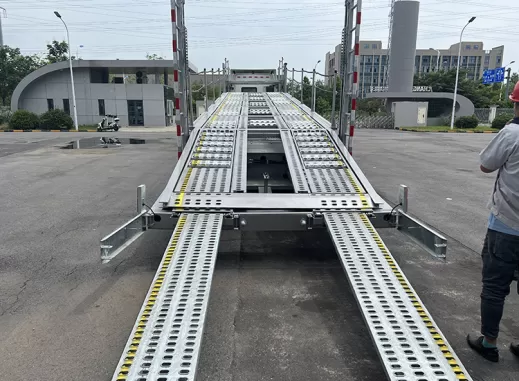 Galvanized double-layer screw lift car transport trailer can transport 8 cars