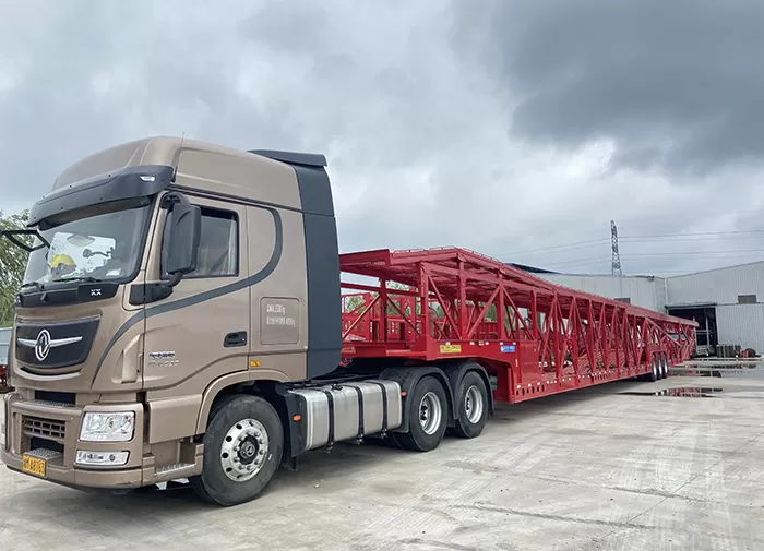 Three-axle car Carrier transport semi-trailer